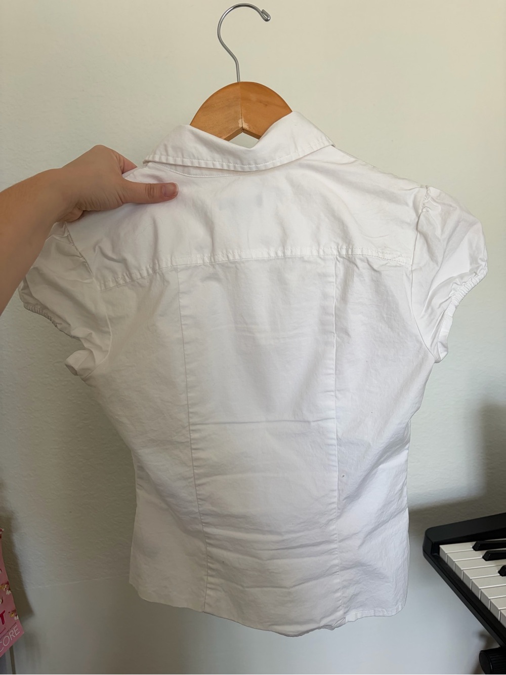 wild fable White Short-Sleeve Button-Back Shirt